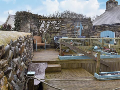 Decking | The Yard Beach Retreat - The Yard Cottages, Aberdesach, near Caernarfon