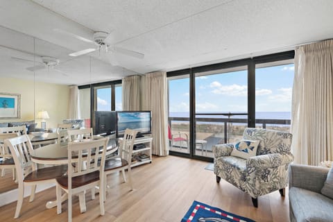Welcome to Golden Sands 211!