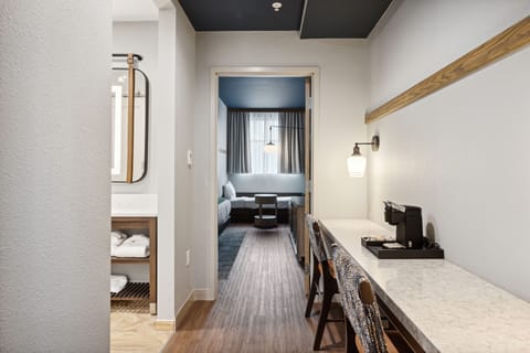 THEMED FAMILY SUITE - Dormer | 1 bedroom, in-room safe, desk, laptop workspace