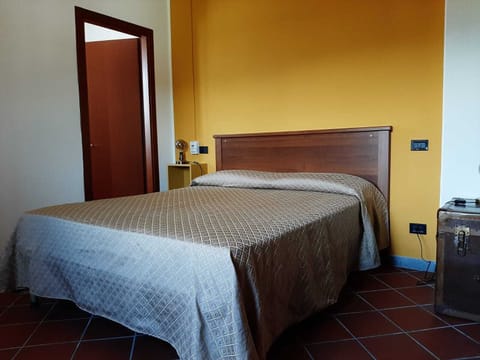 Classic Room | Individually furnished, free WiFi