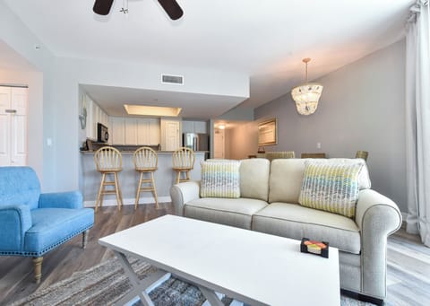 The Palms of Destin 1301 - Living Area