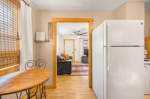 3fdf73fd-cbee-4973-b8b9-58db31b0c04e