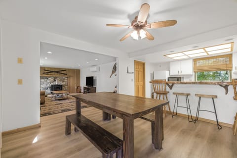 2c3dcff5-6fff-43eb-b691-04ac919864fc