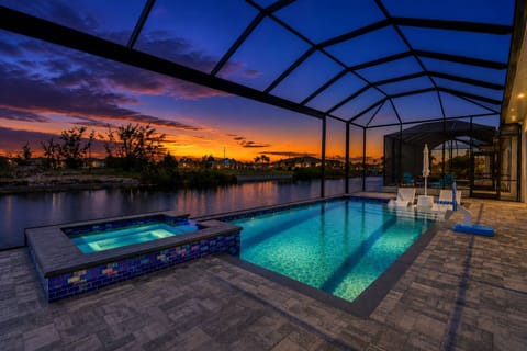 Enjoy an evening swim, soak in the spa or sip a drink as the sky turns vibrant colors at sunset, setting the stage for the ultimate SW Florida getaway