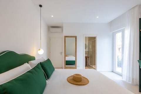 Individually furnished, desk, laptop workspace, blackout drapes