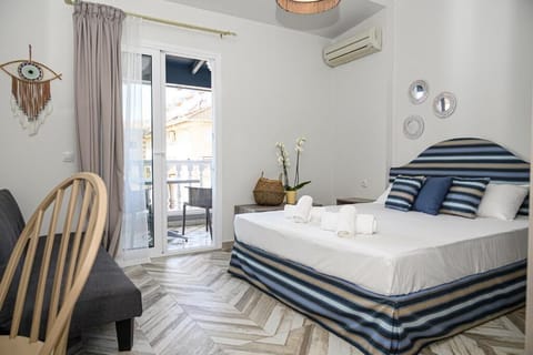 Deluxe Double Room | Desk, laptop workspace, soundproofing, free WiFi