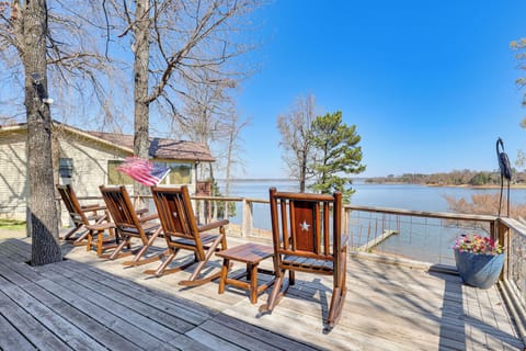 Jefferson Vacation Rental | 2BR | 2BA | 1,020 Sq Ft