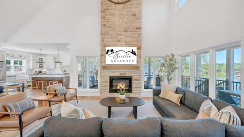 Living Overlooking Lake