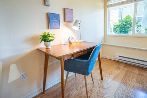 Dedicated working desk in the king bed (bedroom #1)