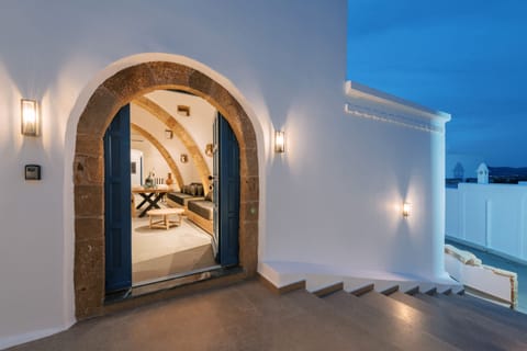 Traditional Villa | Terrace/patio
