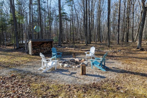 Enjoy a bonfire during your get-a-way!