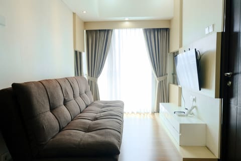 Apartment, 2 Bedrooms | Living area