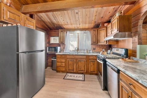 Full kitchen for all your cooking needs.   A well stocked pantry is yours to use