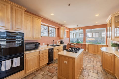 Modern appliances and plenty of storage space in the kitchen.