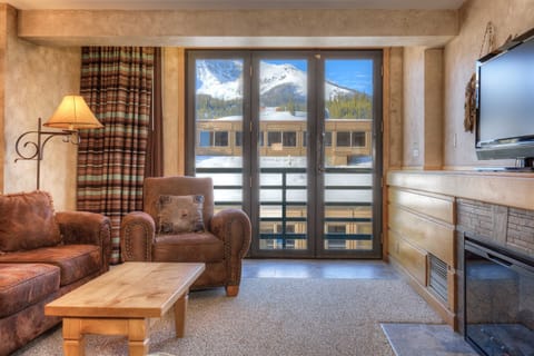 Living area with spectacular views