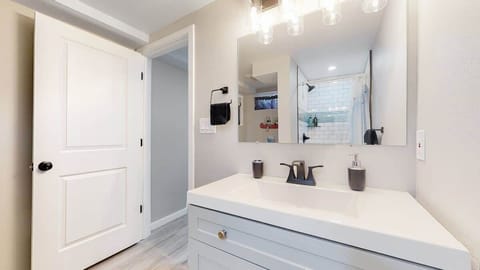 Bright and Stylish Bathroom