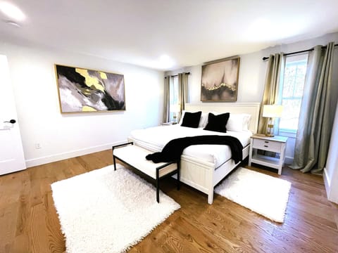 Master bedroom with King bed