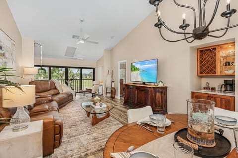 Dining Area / Living Romm