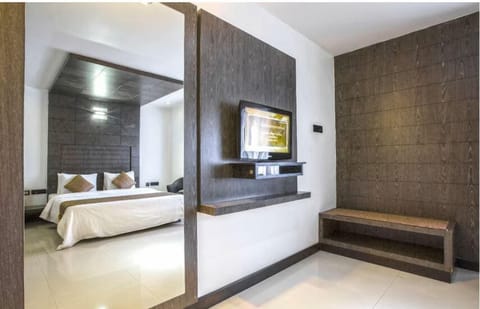Deluxe Room | Free WiFi