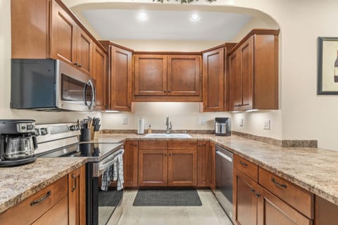 Updated kitchen equipped with all the essentials