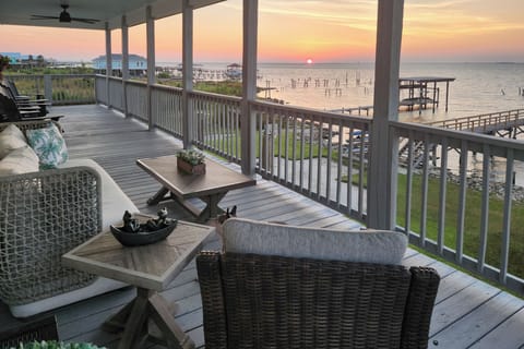 New Orleans Vacation Rental | 4BR | 3BA | 1,880 Sq Ft | Stairs Required