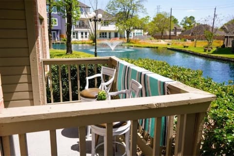 Nice patio with lake view
