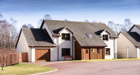 Bennachie house picture