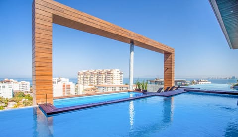 One of the best rooftop pools in the Romantic Zone