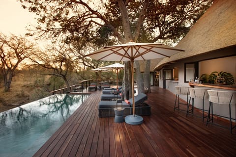 2 outdoor pools, pool umbrellas, sun loungers