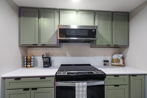 Well Stocked Gourmet Kitchen