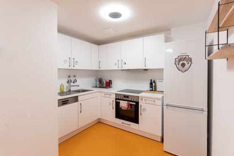 Classic Double or Twin Room | Private kitchen | Shared fridge