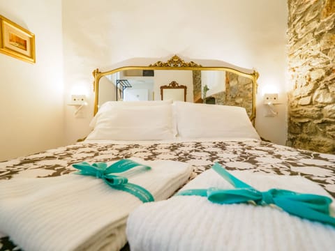 Apartment, 1 Bedroom, Kitchen | 1 bedroom, Egyptian cotton sheets, premium bedding, down comforters