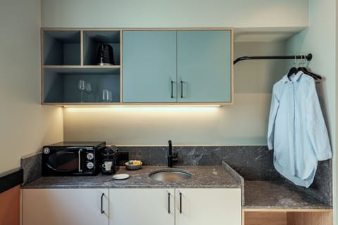 City Double or Twin Room | Coffee and/or coffee maker