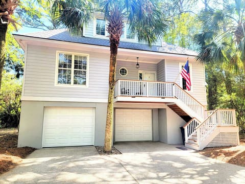 Welcome to 2109 Royal Pine Drive. This three bedroom, 2 bath home is nestled in the trees and has a lovely lagoon running behind it.