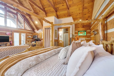 House (0 Bedroom) | Interior