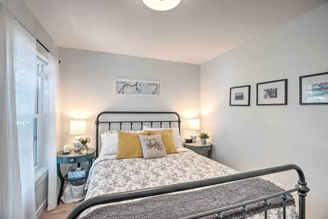 Cottage (2 Bedrooms) | Interior