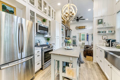 Cottage (2 Bedrooms) | Interior
