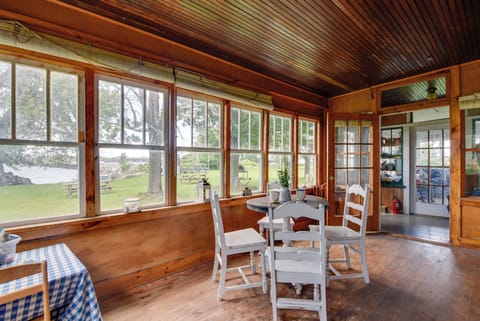 Cottage (3 Bedrooms) | Interior
