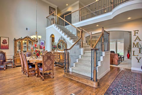 House (4 Bedrooms) | Front of property