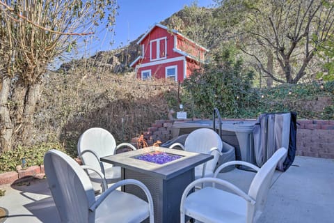 Apartment (2 Bedrooms) | Front of property
