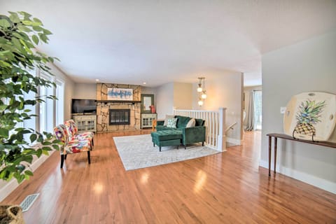 House (5 Bedrooms) | Interior