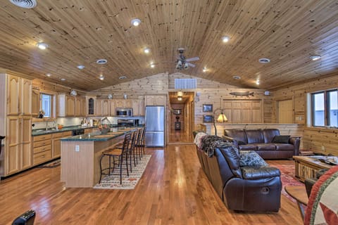 Cottage (3 Bedrooms) | Interior