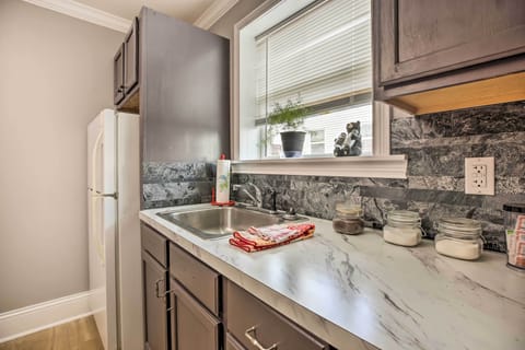 Apartment (0 Bedroom) | Interior