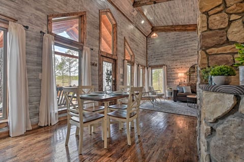 House (1 Bedroom) | Interior