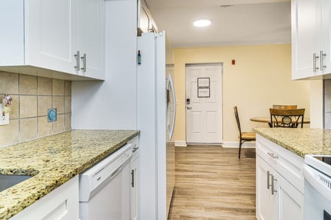 Apartment (0 Bedroom) | Interior