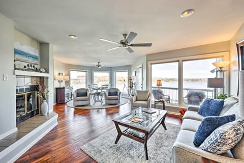 Apartment (2 Bedrooms) | Front of property