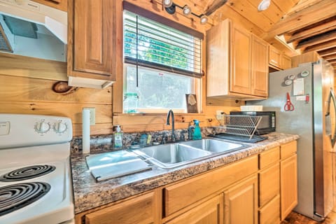 House (1 Bedroom) | Interior