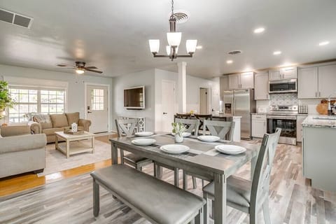 Open concept living/dining/kitchen area