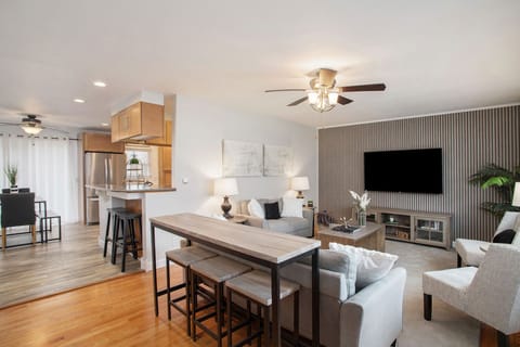 Unwind in style: Enjoy movie nights & laughter-filled conversations!