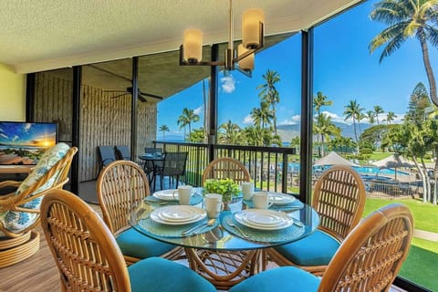 Enjoy your favorite meals with a view
